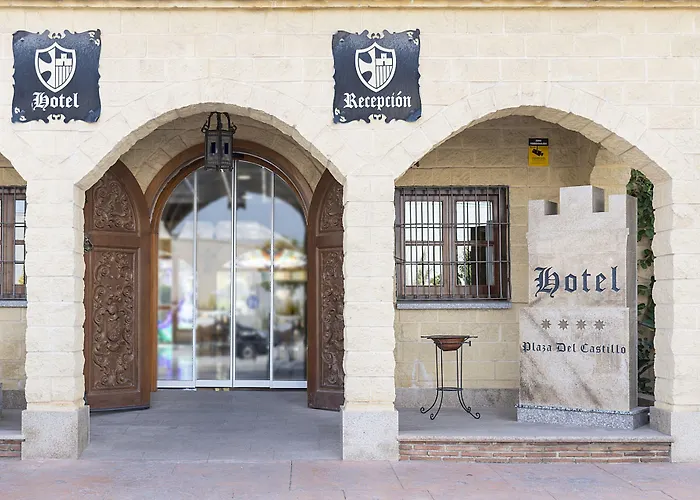 Hotel Plaza Del Castillo